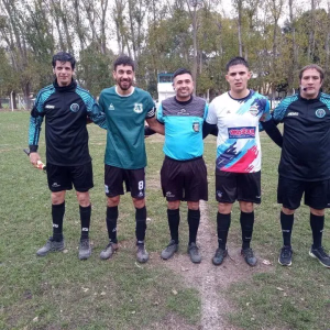 ACCIONES. CAPITANES DE LOMA NEGRA - ARGENTINO DE BENIOTO JUÁREZ CON ARBITROS. 24-05-2026.